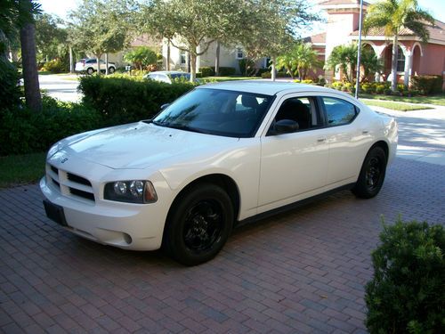 2009 dodge charger hemi  police package  no reserve