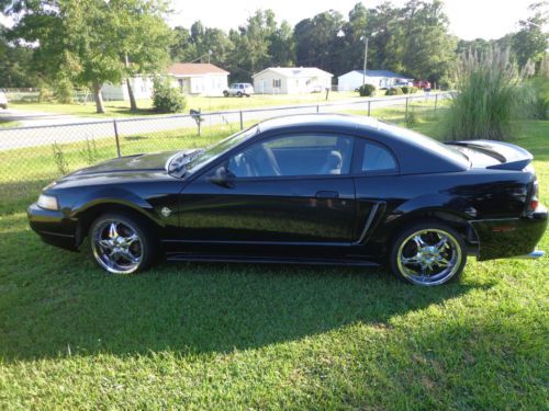 1999 ford mustang base coupe 2-door 3.8l 35th anniversary edition