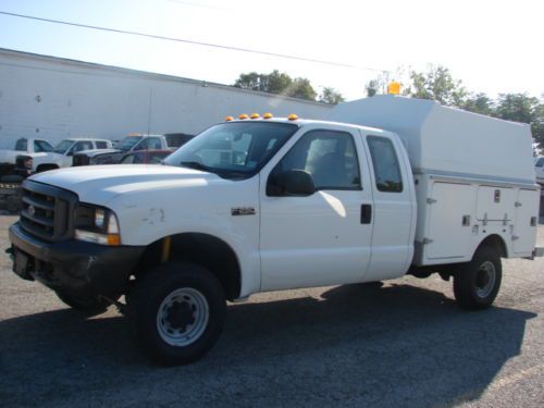 Low mileage fleet work truck drives excellent! 5.4 v8 auto ready to go to work