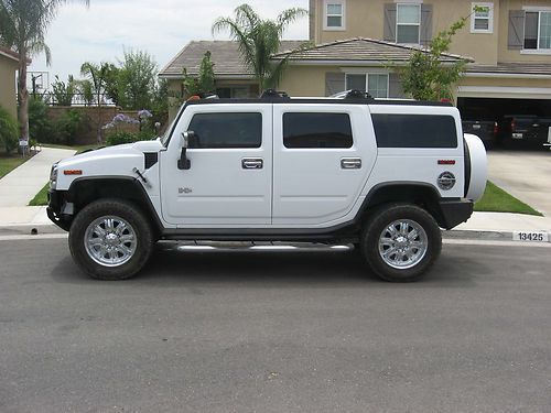 2005 hummer h2 - excellent condition - with 1 year warranty!
