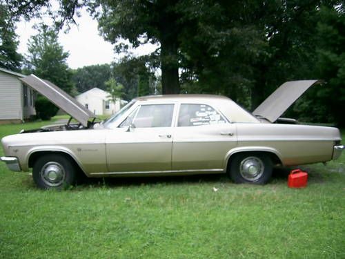 1966 cheverolet impala 4d sedan