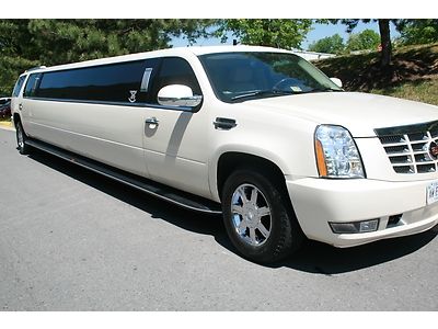 Cadillac esc -benz-lincoln-hummer-range rover ,party bus limo  pearl white