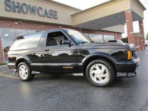93 gmc typhoon 39k actual miles 2 owners all stock