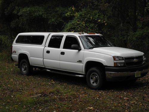 2005 chevy k3500 crew cab pickup-4wd-8' bed