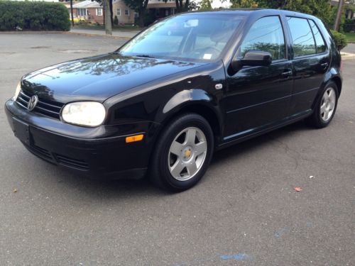 2002 vw golf, 4dr runs and drives perfect! touch screen radio, cheap!