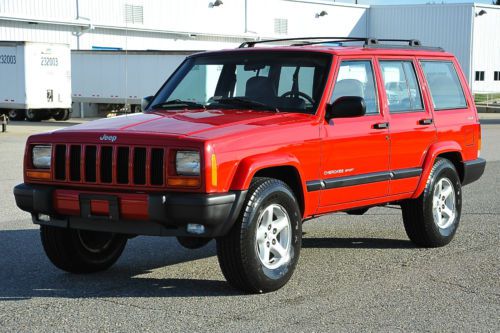 2001 cherokee sport xj / only 63k miles / nicest in country / watch hd video !!!
