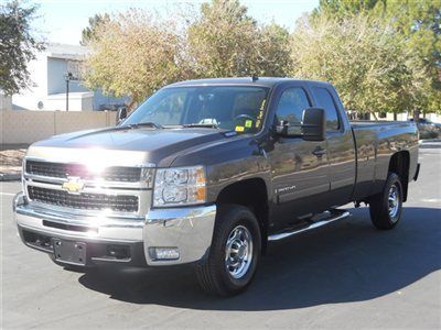 Hard to find longbox ltz duramax 4wd with only 41000 miles