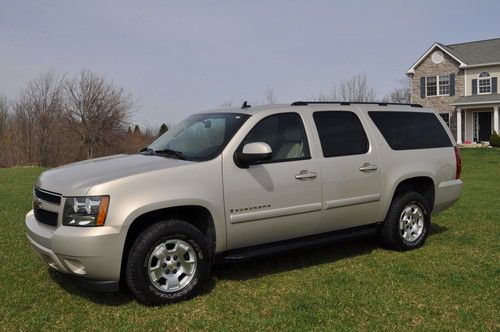 2007 chevy suburban 1500 lt 4x4, dvd, leather, great condition