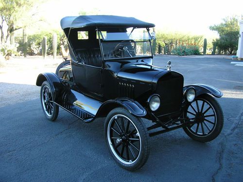 1923 ford model t roadster - restored