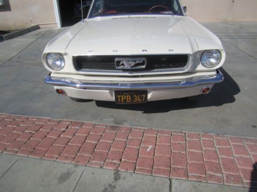 1966 ford mustang coupe 6 cyl automatic, power steering original car