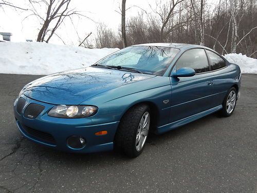 2004 pontiac gto coupe 2-door 5.7l, rare, immaculate vehicle with no reserve!!!