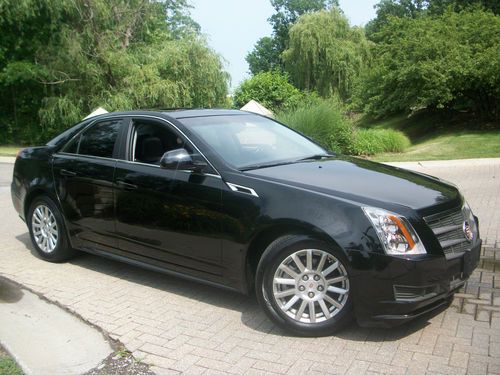2011 cadillac cts luxury sedan (*8500 miles,nav,leather,rebuilt title salv*)