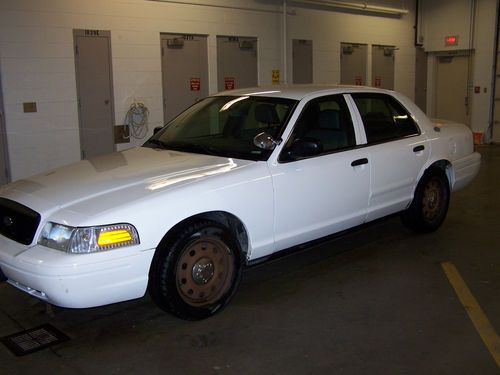 2006 ford crown victoria police interceptor police package