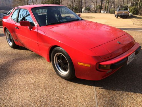 1985.5 porsche 944 red, black leather, 115,000 miles, sunroof, automatic