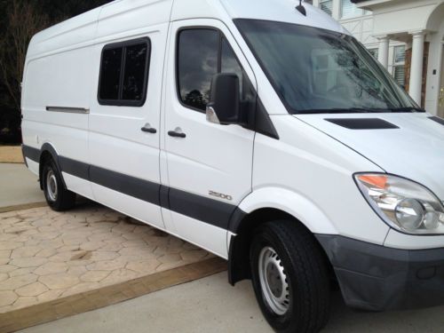 Sprinter van 2500 for sale in &#039;like new&#039; condition only 27,000 miles