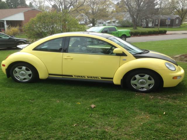 Volkswagen beetle-new yellow
