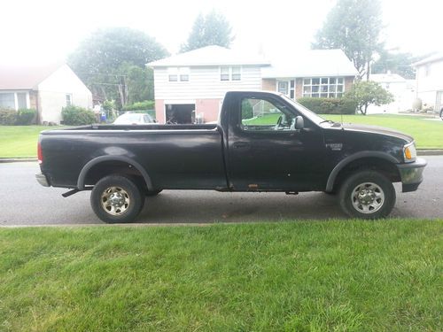 1998 ford f-250  4x4 perfect for landscaper or contractor