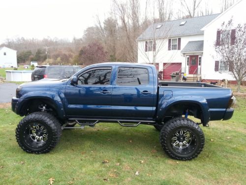 Used lifted toyota trucks for sale