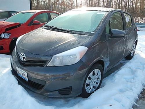2014 toyota yaris salvage repairable fix and save runs and drives automatic nice