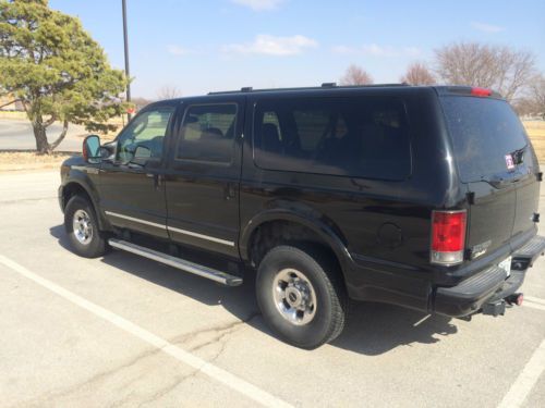 Ford excursion 2005 4x4 bulletproof!