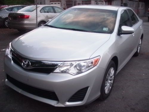 Lo cost 2012 toyota camry le