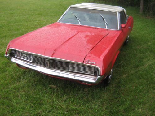 1969 cougar convertible. power top. hideaway lights. a/c. console...miami car