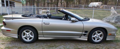 2001 firebird convertible 80,000mi better than a convertible sebring look