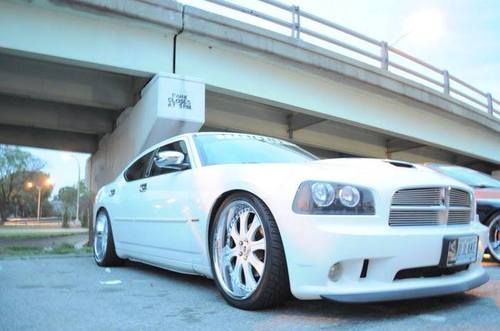White 2008 dodge charger r/t rt 5.7l engine asanti staggered 22'' 8' lip