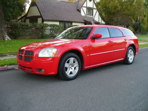 Beautiful california rust free dodge magnum wagon runs and drives excellent
