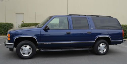Immaculate 1999 gmc suburban slt 1500 4x4 5.7l v8 vortec with only 67,617 miles