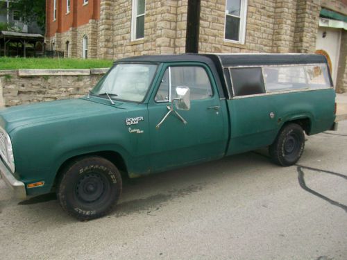 1979 dodge 2wd custom150 pickup..runnin drivin needs work bring trailer