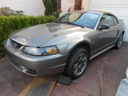 Ford mustang cobra project, very clean car, engine out, needs mechanical work