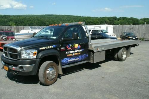 2008 dodge ram 550 slt rollback tow truck