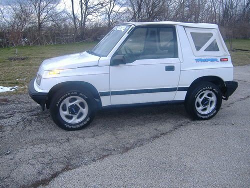 Nice!!!!!  1995 geo tracker  with low miles
