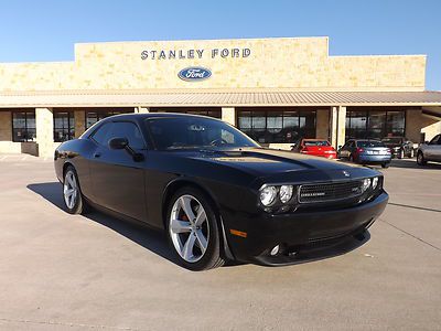 Srt8 6.1l hemi first edition collectors one owner dealer trade high performance