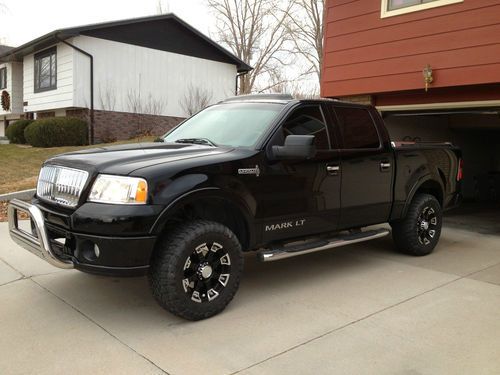 2007 lincoln mark lt 4-door 5.4l black with black leather sunroof beautiful!