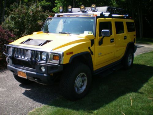 2003 hummer h2 low milage! clean truck!