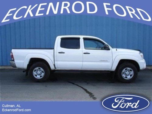 2013 pickup used gas v6 4.0l/241 5-speed automatic  rwd white truck