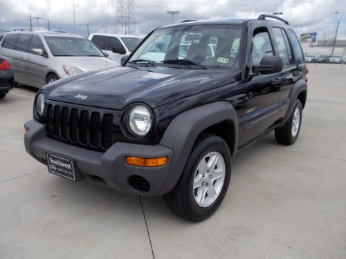 Jeep liberty 4dr sport , automatic