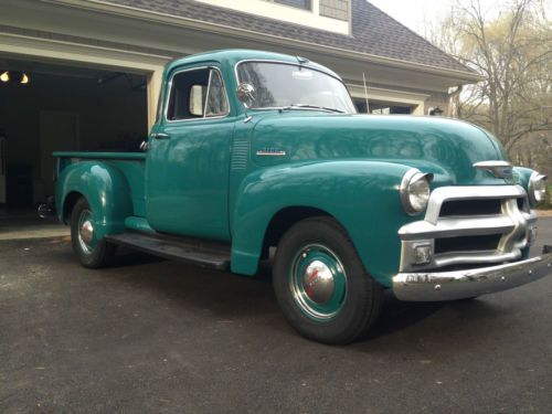 1954 5 window chevy 3100 truck (2 tone deluxe blue)