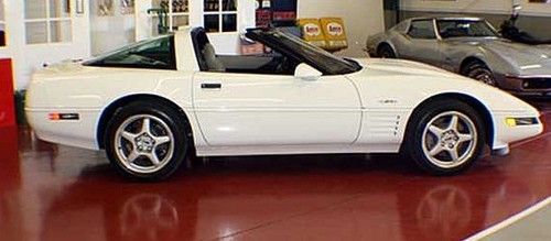 Arctic white zr1 coupe w/both tops, low miles