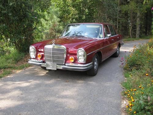1968 mercedes 280s w108 with 1988 - 300 se w126 drive train and gas tank