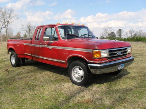 1990 ford f-350 xlt lariat extended cab dually