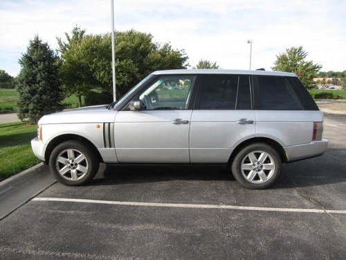 Extremely well maintained range rover silver/black. 77k miles.