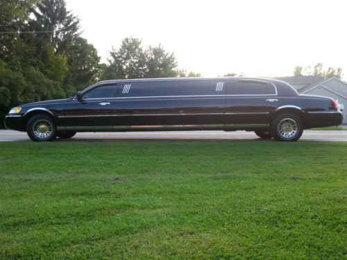 Black, lincoln town car limousine, great shape, 8 passangers, bridal doors,