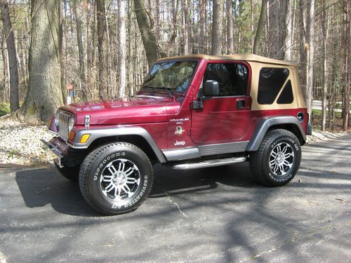 2001 jeep wrangler sahara sport utility 2-door 4.0l low miles