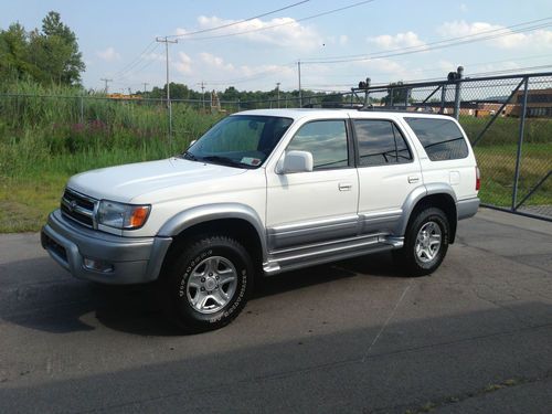 1999 toyota 4 runner 4wd fully loaded must see low reserve