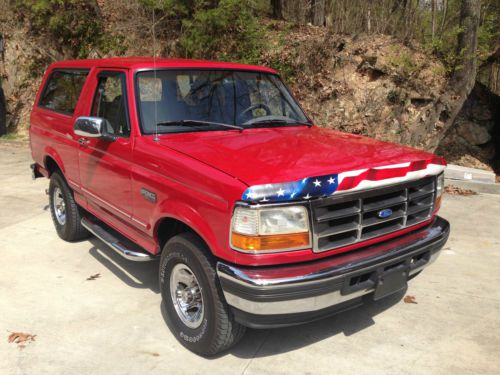 1996 ford bronco 4x4, one owner, low miles, never offroad or modified