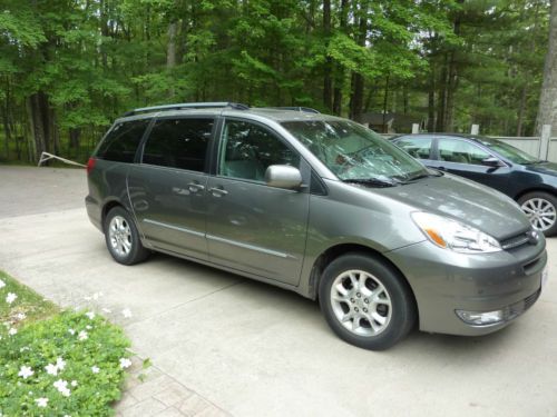 2005 toyota sienna xle limited no reserve