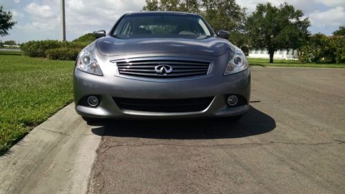 2011 infiniti g37x, all wheel drive, low miles, like new condition